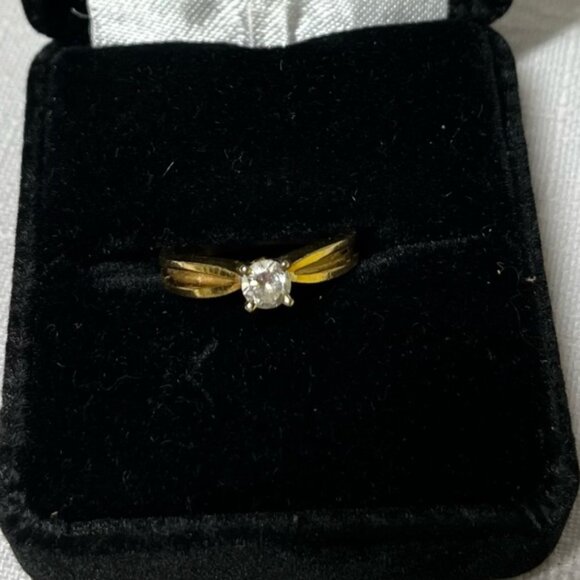 Natural Diamond Engagement Ring Unique band Thick gold strong band Size 5 - Picture 5 of 6